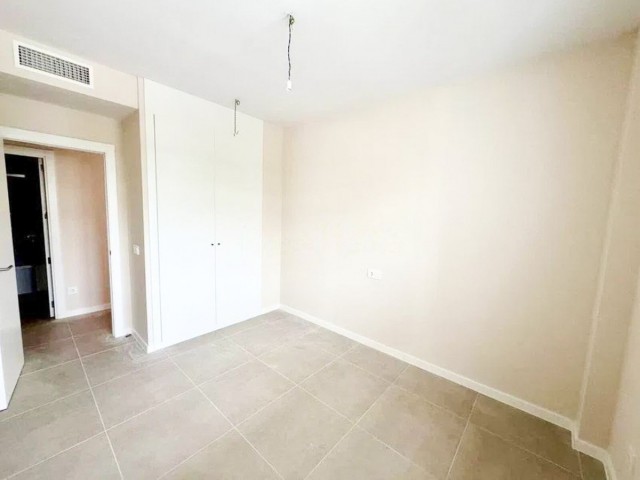 2 Schlafzimmer Apartment in Bel Air