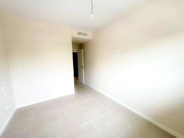 2 Schlafzimmer Apartment in Bel Air