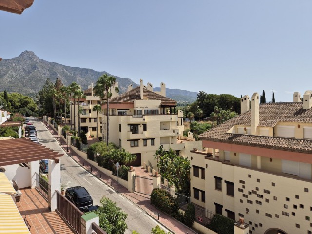 Apartment, The Golden Mile, R5227660