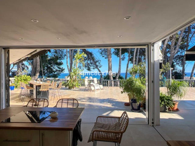 7 Bedrooms Villa in Torremolinos