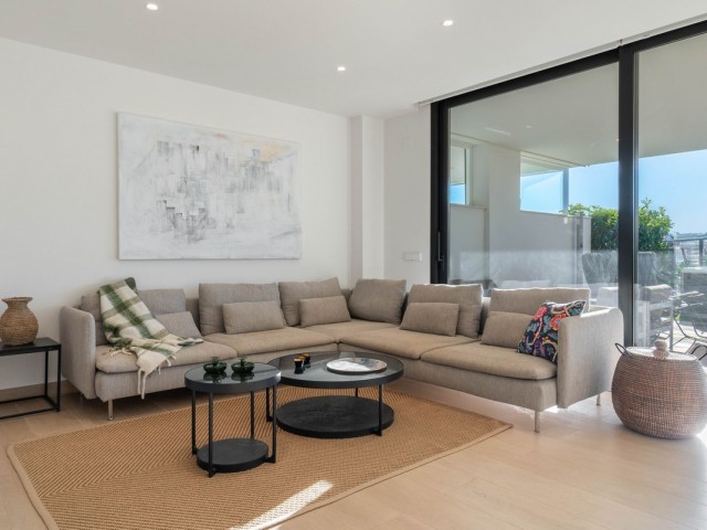 2 Bedrooms Apartment in Fuengirola