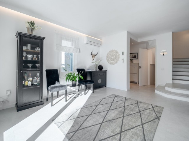 4 Schlafzimmer Reihenhaus in Marbella