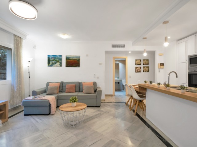 Apartamento con 2 Dormitorios  en Nagüeles