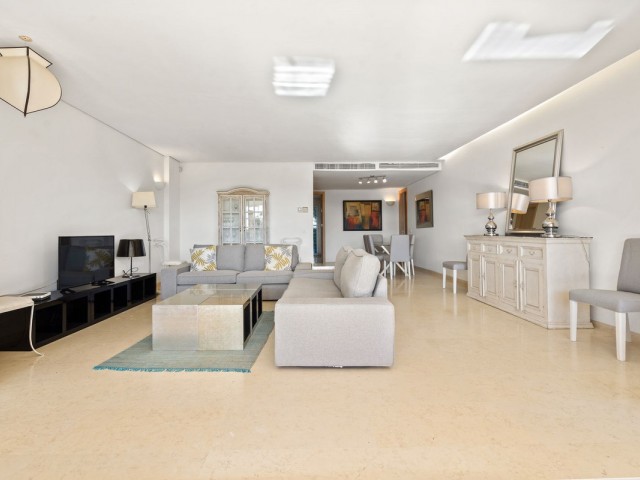 3 Bedrooms Apartment in Sotogrande