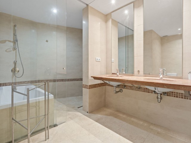 3 Bedrooms Apartment in Sotogrande