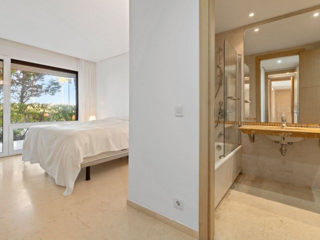 3 Bedrooms Apartment in Sotogrande