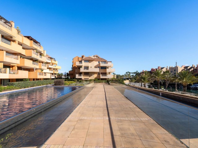 3 Bedrooms Apartment in Sotogrande