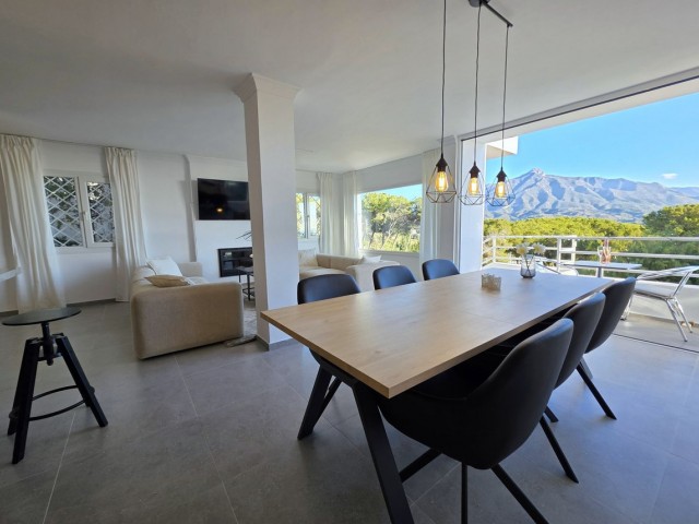 3 Bedrooms Apartment in Nueva Andalucía