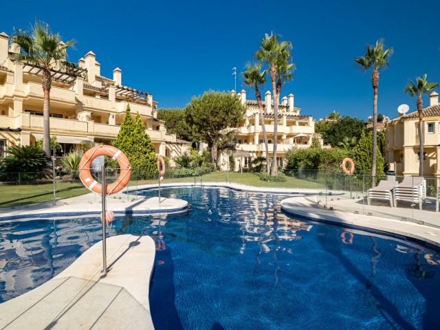 Kattohuoneisto Casares Playa