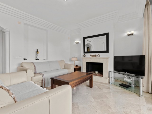 Kattohuoneisto Casares Playa