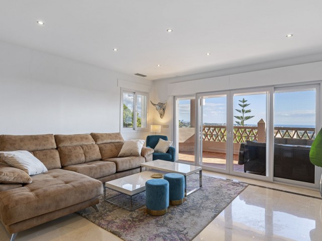 3 Bedrooms Apartment in Los Almendros