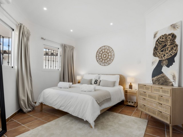 5 Bedrooms Villa in Las Chapas