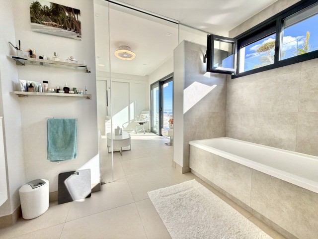 Penthouse in Calanova Golf