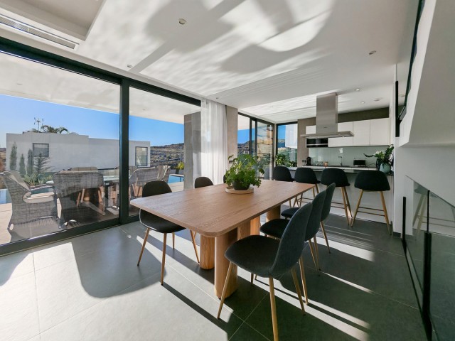 Villa, Valle Romano, R5249344