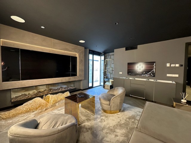 4 Sovrums Villa i Estepona