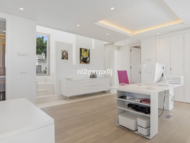 3 Makuuhuoneen Huvila Marbella