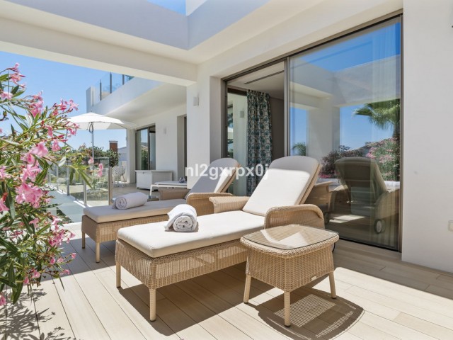 Villa con 3 Dormitorios  en Marbella