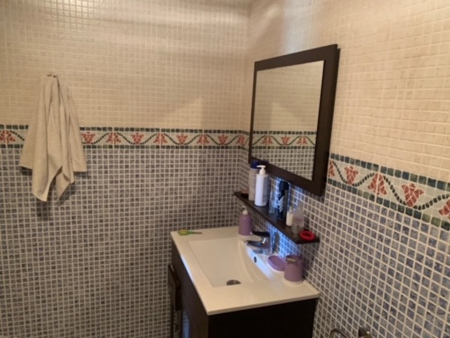 Villa avec 4 Chambres  à San Roque