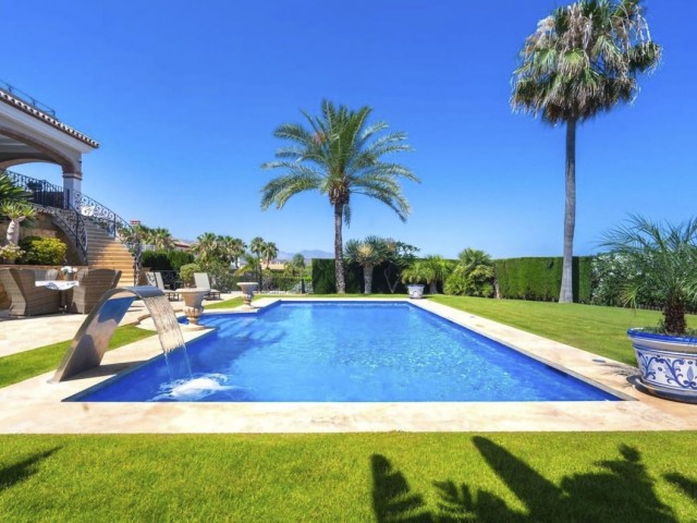 5 Bedrooms Villa in La Cala de Mijas