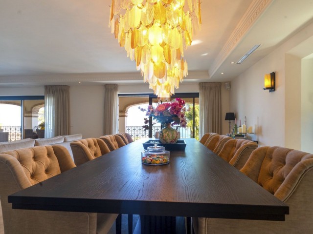 5 Bedrooms Villa in La Cala de Mijas