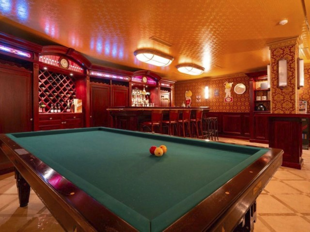 5 Bedrooms Villa in La Cala de Mijas