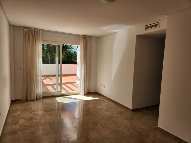 2 Bedrooms Apartment in Benalmadena