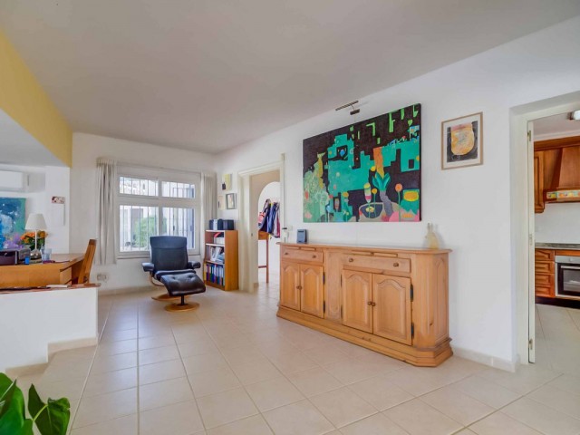 4 Bedrooms Villa in Sierrezuela