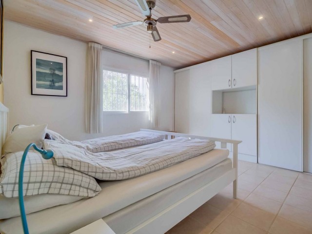 4 Bedrooms Villa in Sierrezuela