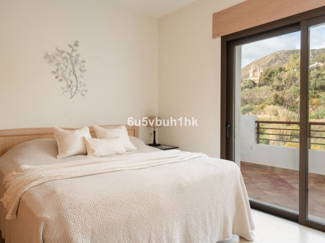 3 Bedrooms Villa in Benalmadena Pueblo