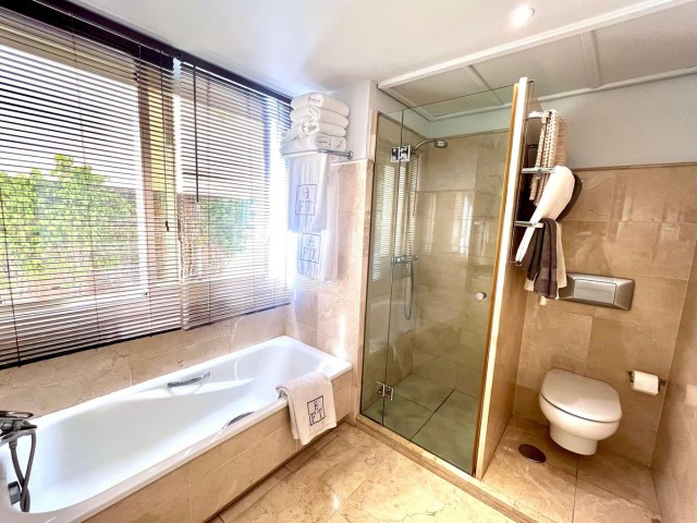 Appartement, Rio Real, R5250124