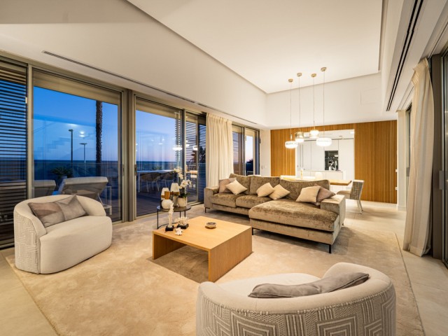 4 Sovrums Villa i Estepona