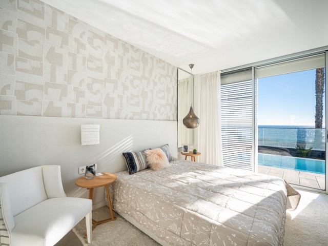 4 Sovrums Villa i Estepona