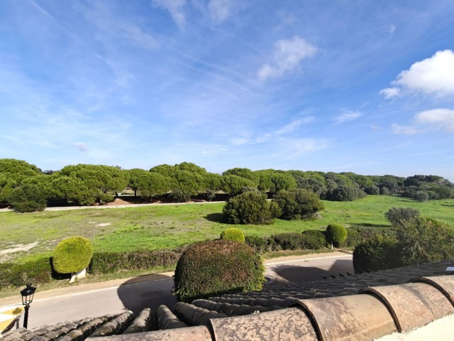 3 Makuuhuoneen Huvila San Roque Club