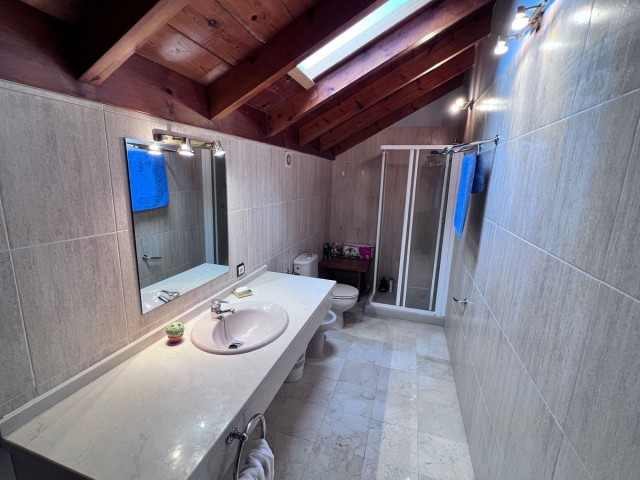 Apartamento con 3 Dormitorios  en Carib Playa