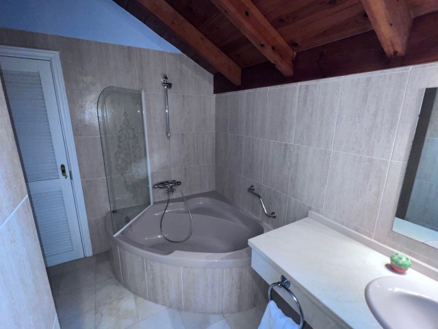 3 Schlafzimmer Apartment in Las Chapas