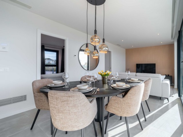 2 Bedrooms Apartment in Fuengirola