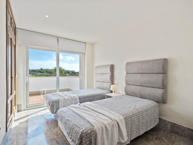 Apartamento con 3 Dormitorios  en Santa Clara