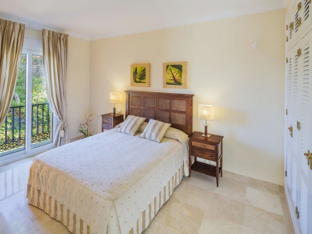 4 Schlafzimmer Villa in Elviria