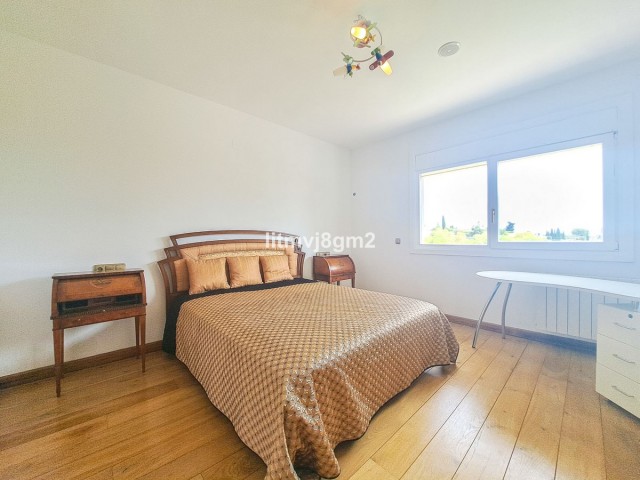 5 Makuuhuoneen Huvila Benahavís