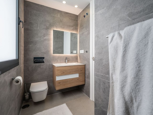 5 Bedrooms Villa in San Pedro de Alcántara