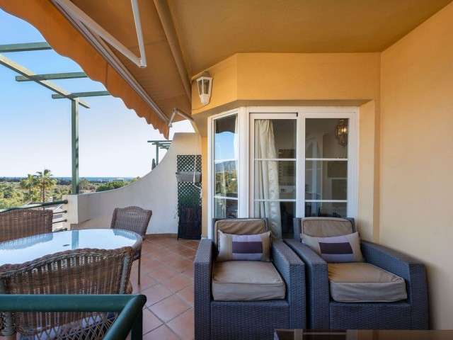 2 Bedrooms Apartment in Nueva Andalucía