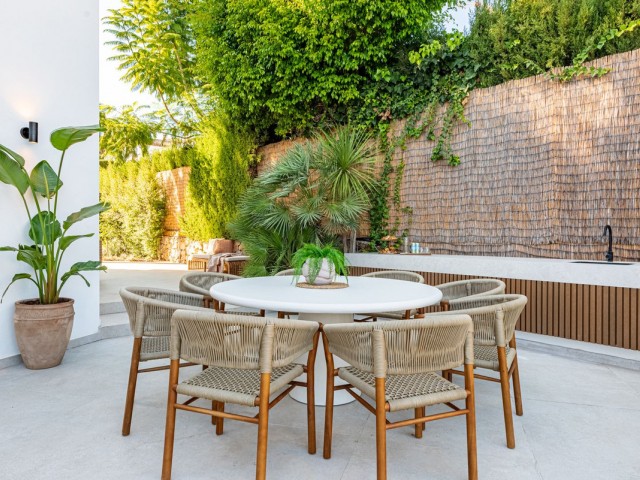 4 Bedrooms Villa in Nueva Andalucía