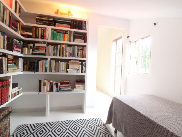 4 Bedrooms Villa in Atalaya