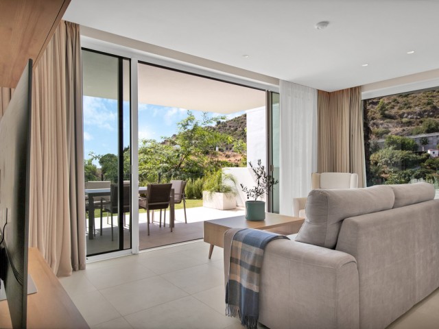 2 Bedrooms Apartment in Ojén