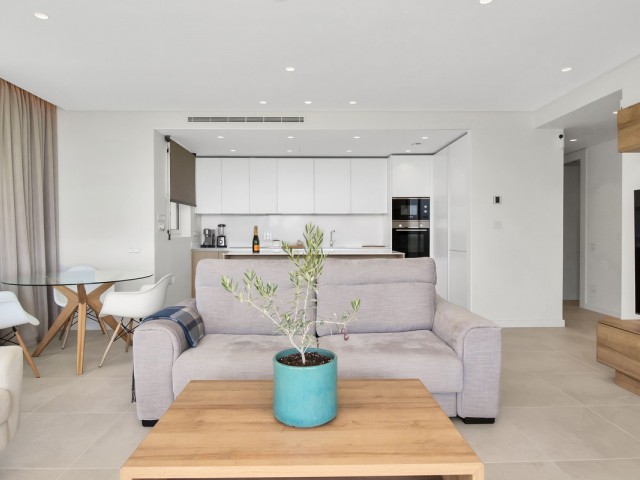 2 Bedrooms Apartment in Ojén