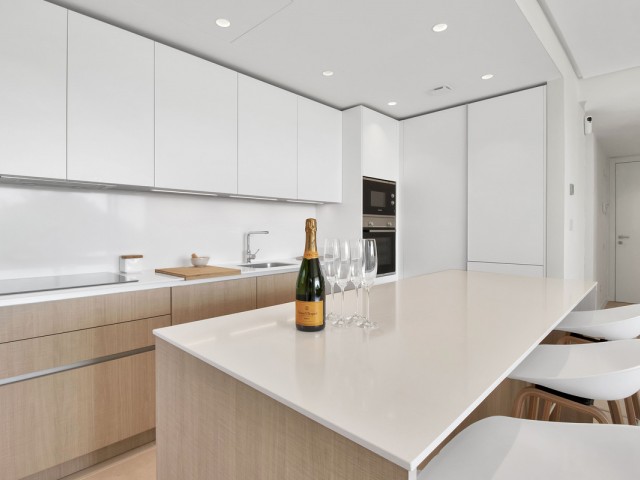 2 Bedrooms Apartment in Ojén