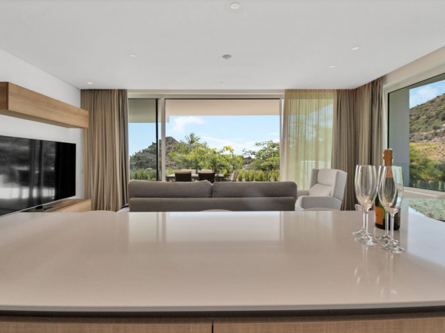 2 Bedrooms Apartment in Ojén