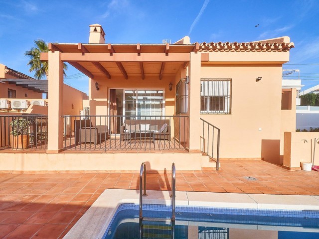 2 Makuuhuoneen Huvila El Faro