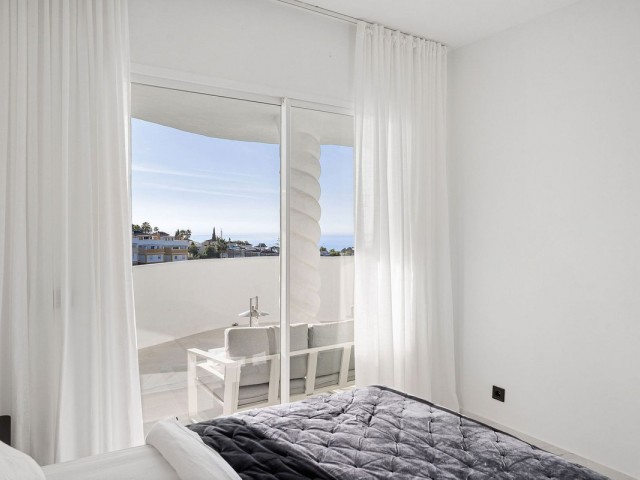 3 Bedrooms Apartment in Calahonda