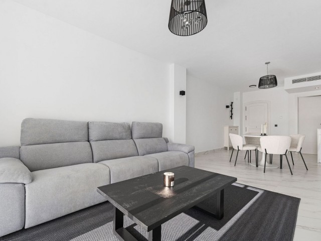 3 Bedrooms Apartment in Calahonda